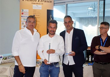 41° Premio Etrusco: bagno di folla per Max Farris e Michele Zeoli