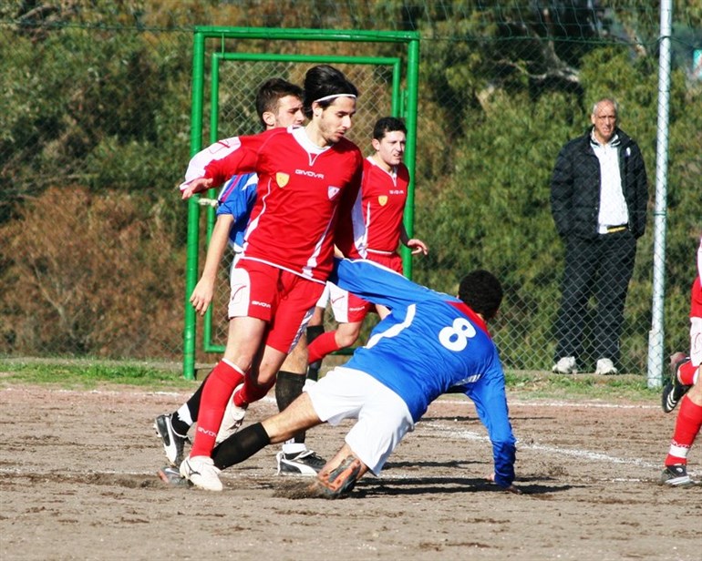 CALCIOMERCATO - Stillo-Civitavecchia affare saltato. Ciorba e Malé ricominciano da Pianoscarano, Borgognoni da Monterosi. Gianni Braccini ad un passo dal Csl